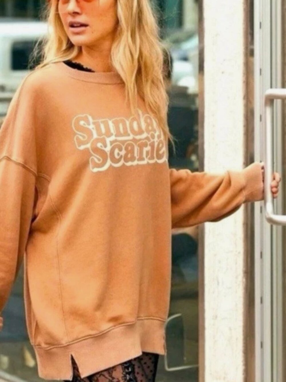 Aerie The Chill Sunday Scaries Crew Neck Sweatshirt Distressed Relaxed Tan M